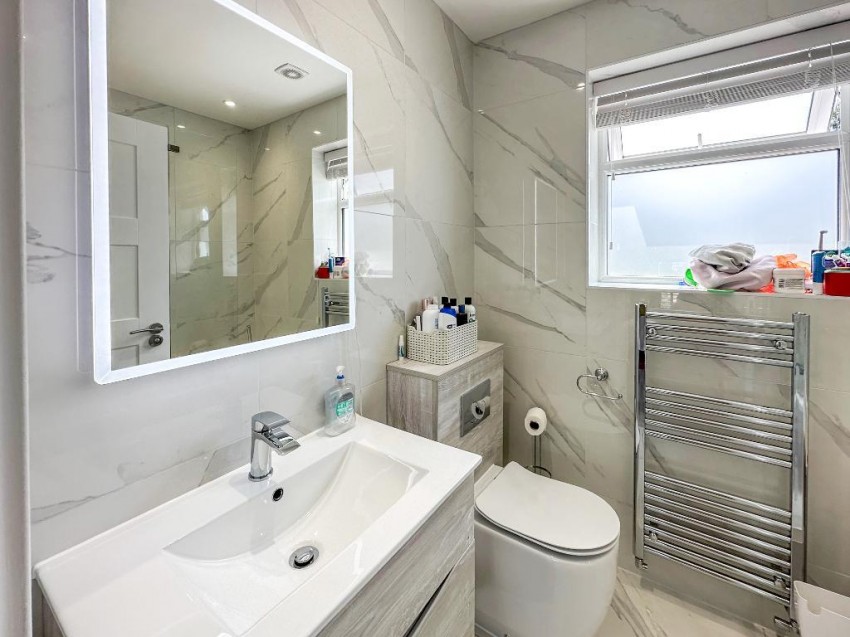 Images for Ellenbridge Way, South Croydon