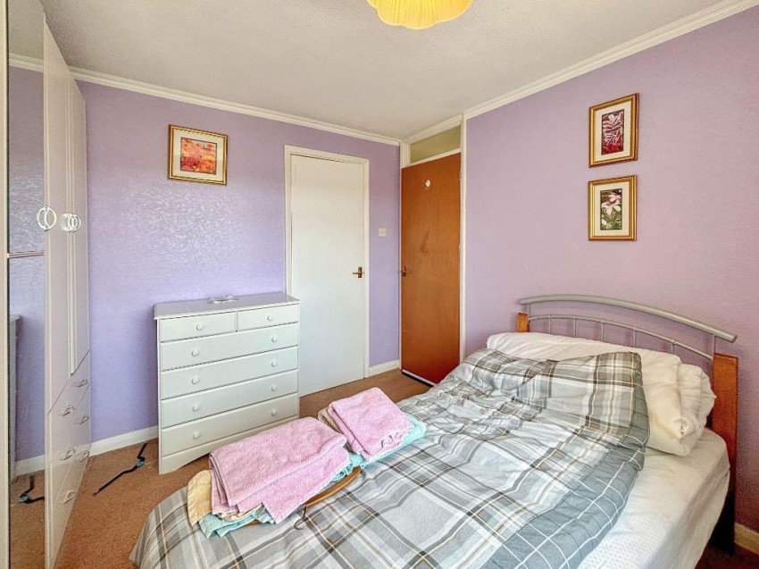 Images for Martin Close, South Croydon