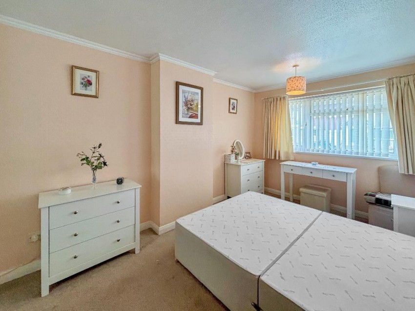 Images for Martin Close, South Croydon