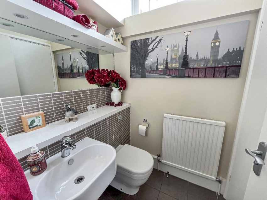 Images for Bowens Wood, South Croydon