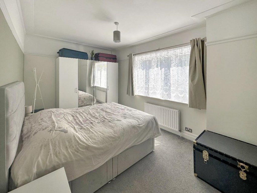 Images for Castlemaine Ave, South Croydon