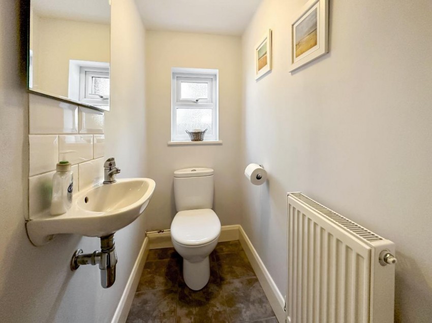Images for Norfolk Avenue, Sanderstead