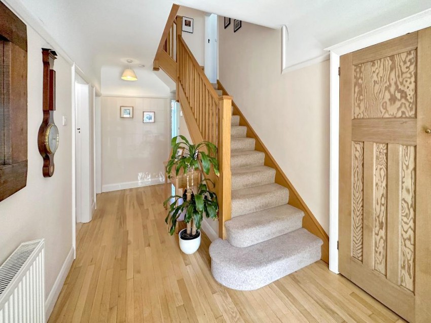 Images for Norfolk Avenue, Sanderstead
