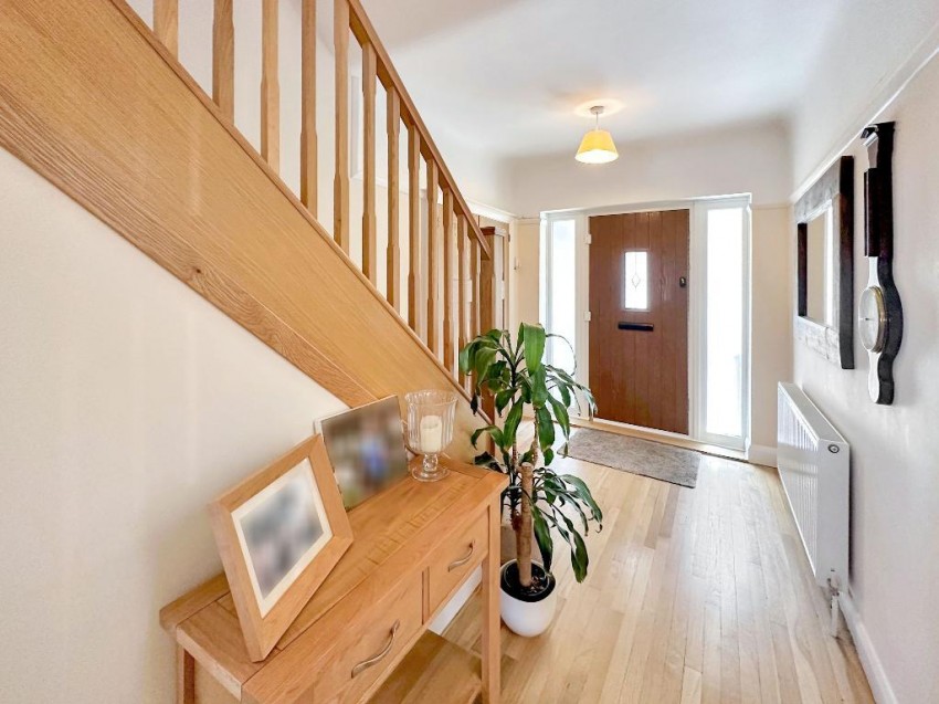 Images for Norfolk Avenue, Sanderstead