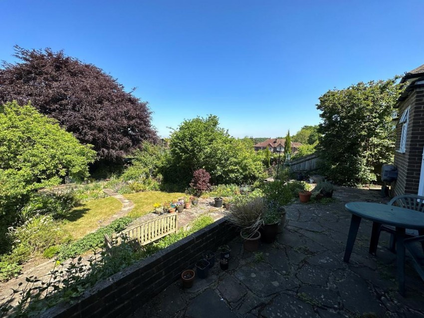 Images for Norfolk Avenue, Sanderstead