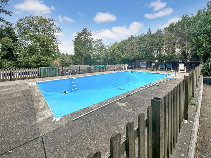 Images for Tupwood Lane, Caterham