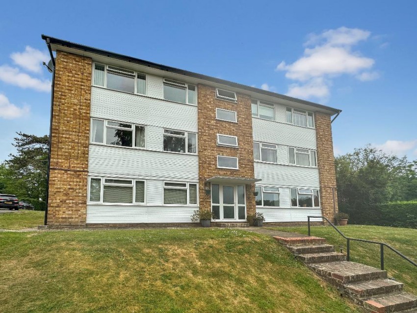 Images for Tupwood Lane, Caterham