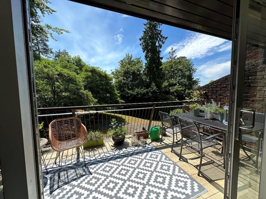 Images for Succombs Hill, Warlingham