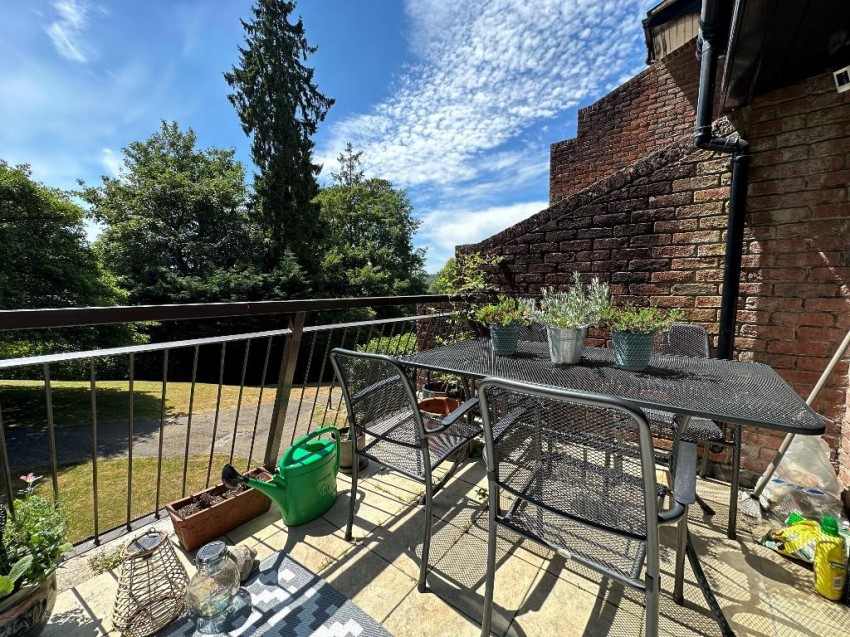 Images for Succombs Hill, Warlingham