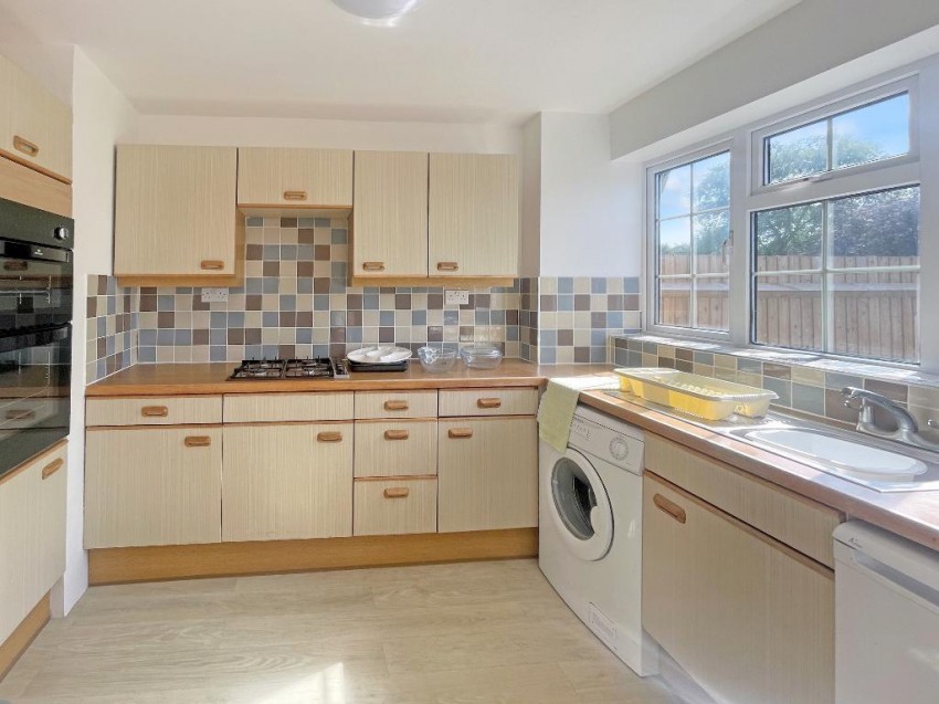 Images for Sanderstead, South Croydon