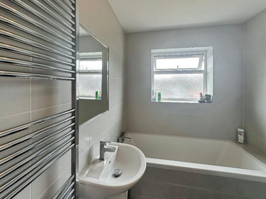 Images for Alexandra Road, Warlingham