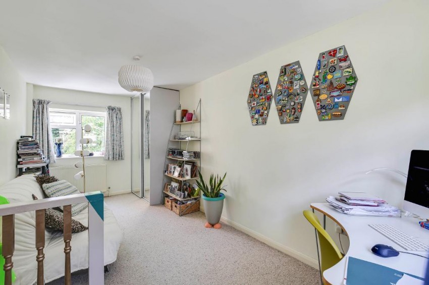 Images for Redwing Close, South Croydon