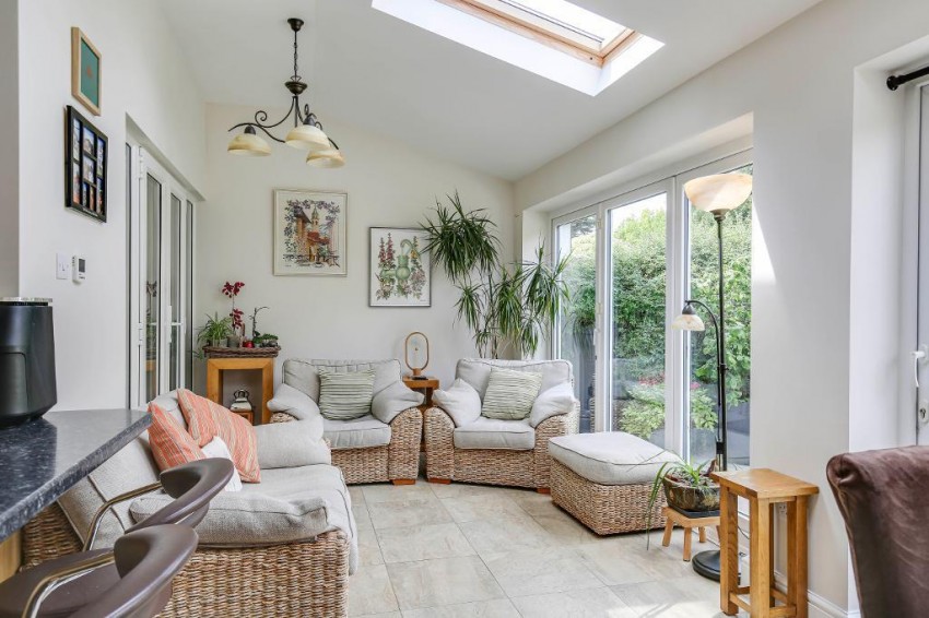 Images for Mitchley Hill, Sanderstead