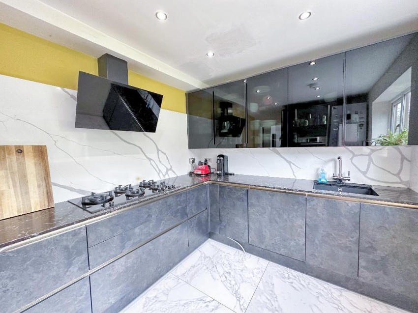 Images for Ellenbridge Way, South Croydon