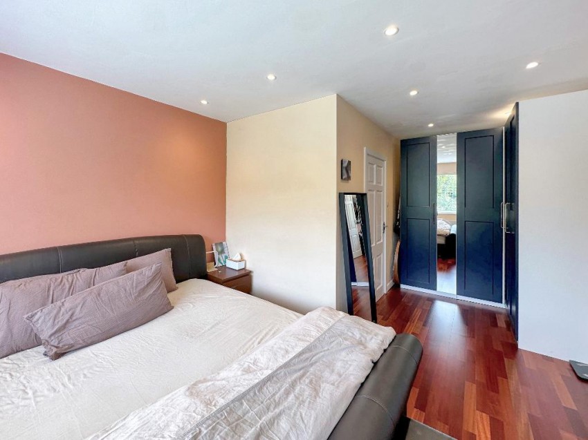Images for Ellenbridge Way, South Croydon
