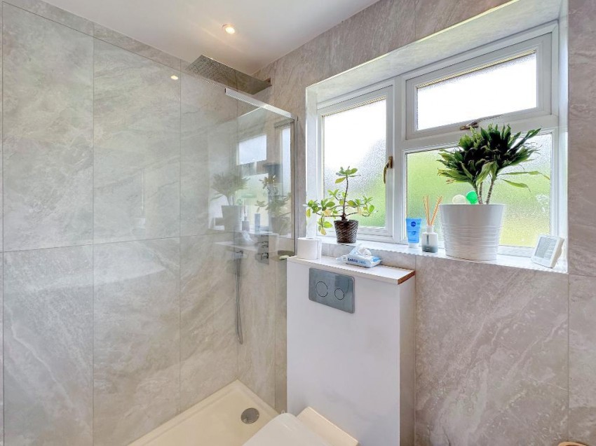 Images for Ellenbridge Way, South Croydon