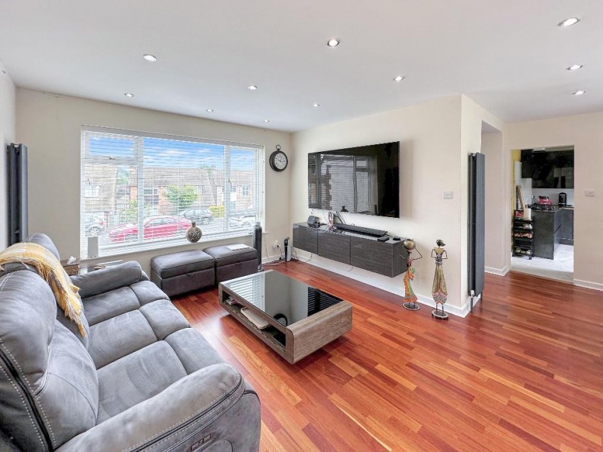 Images for Ellenbridge Way, South Croydon