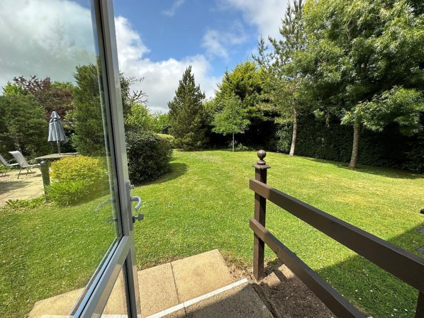 Images for Limpsfield Road, Warlingham
