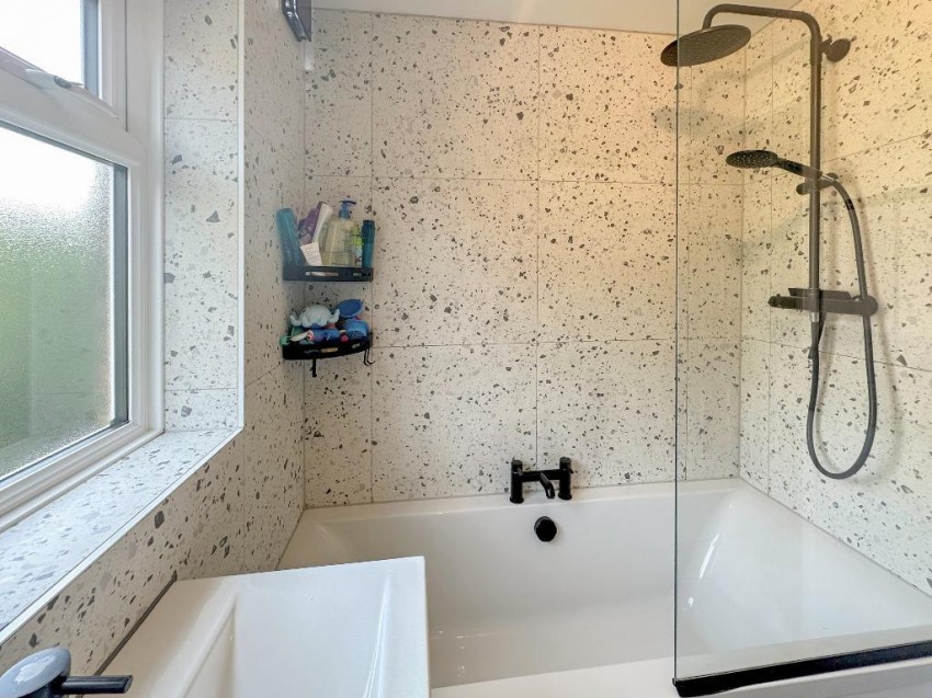 Images for Mead Way, Warlingham