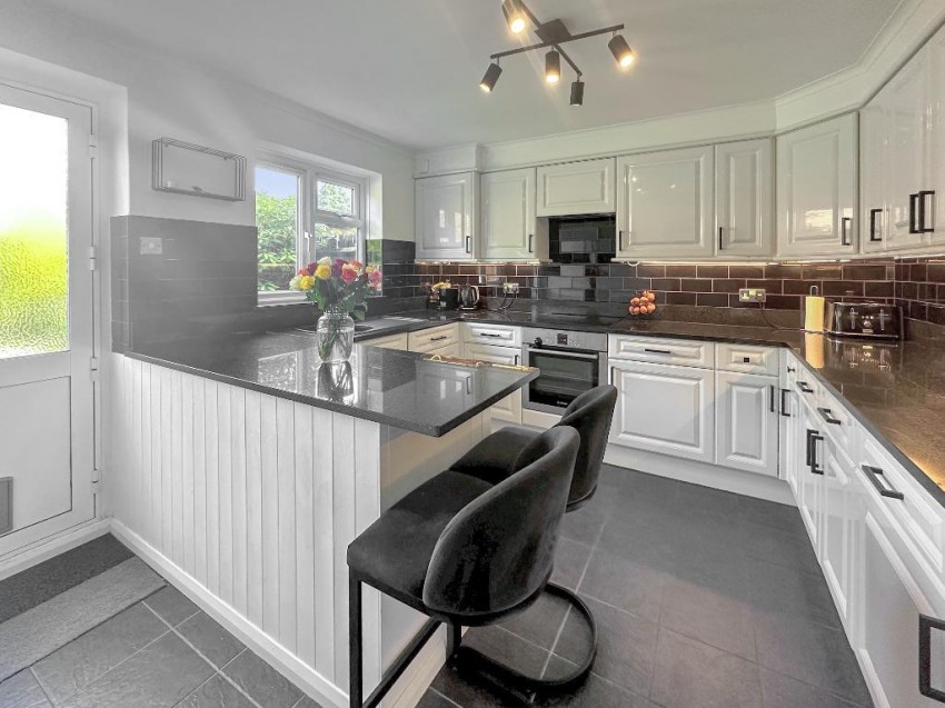 Images for Mead Way, Warlingham