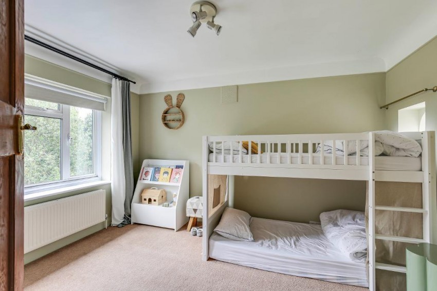 Images for Arundel Avenue, Sanderstead