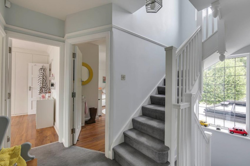 Images for Briton Hill Road, Sanderstead