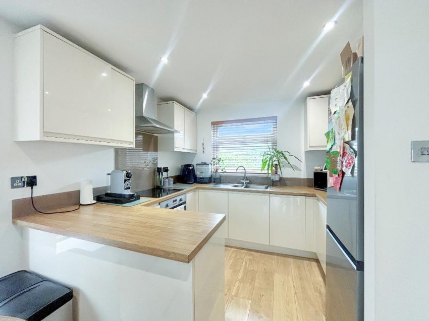 Images for Viney Bank, South Croydon