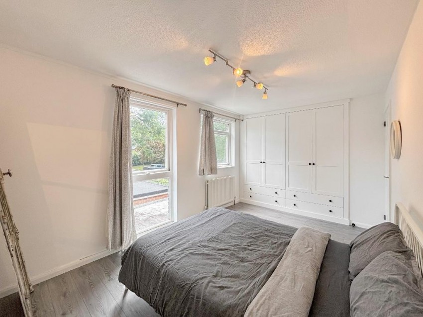 Images for Woodpecker Mount, Selsdon