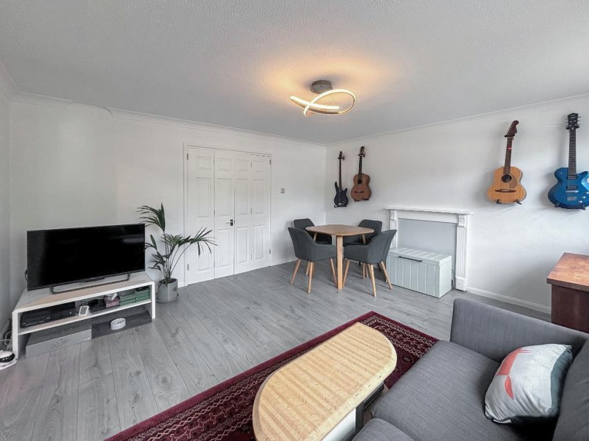Images for Woodpecker Mount, Selsdon