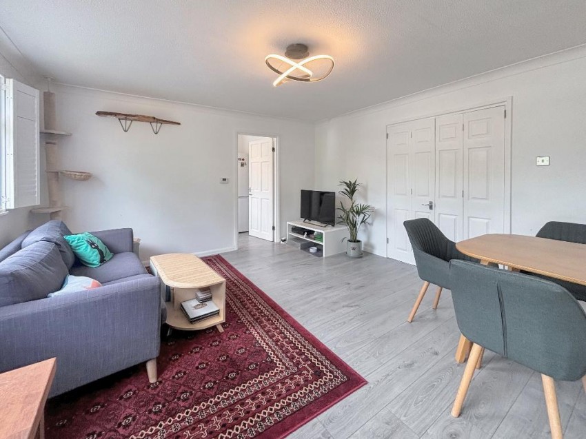 Images for Woodpecker Mount, Selsdon