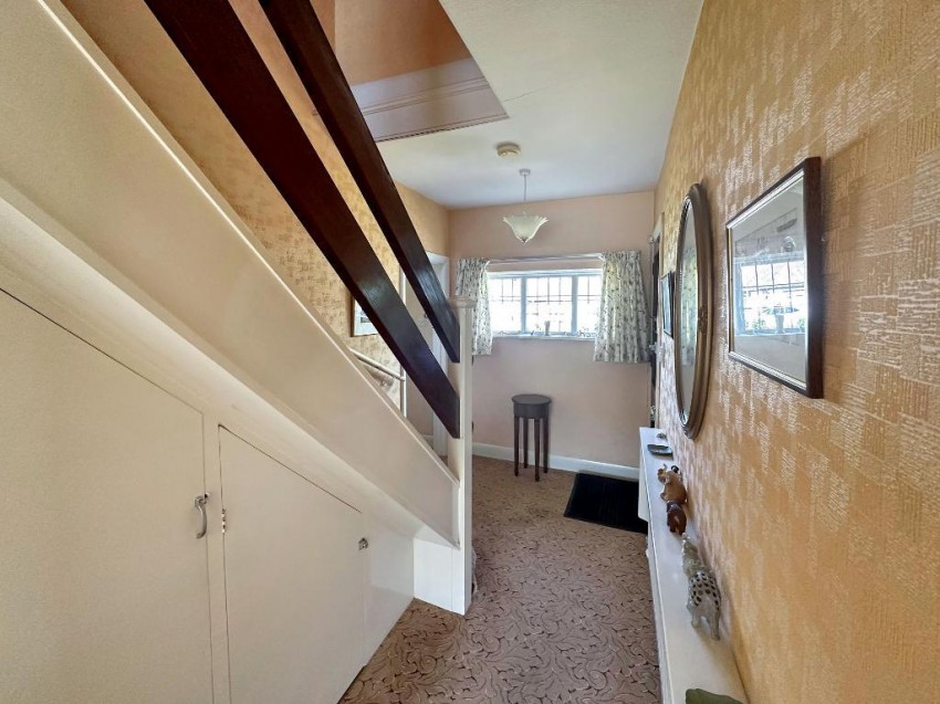 Images for Crewes Avenue, Warlingham