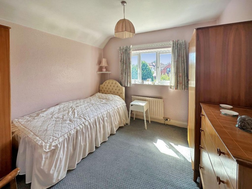 Images for Crewes Avenue, Warlingham
