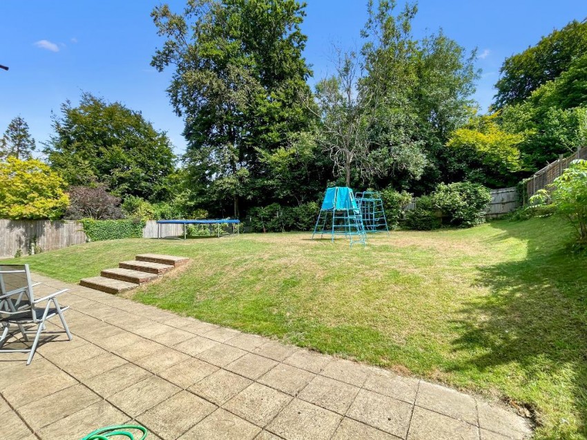 Images for Sanderstead, South Croydon