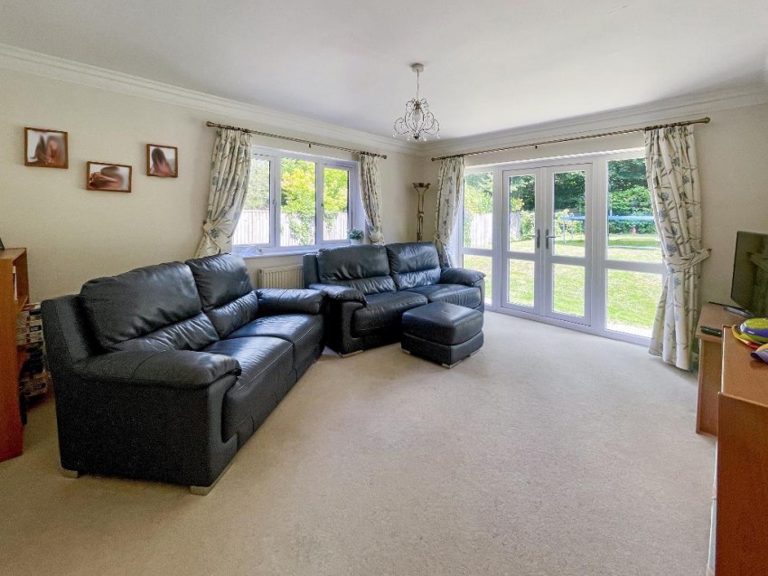 Images for Sanderstead, South Croydon