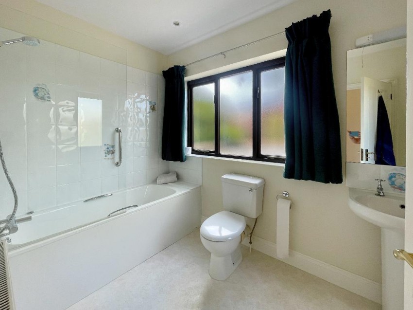 Images for Sanderstead, South Croydon