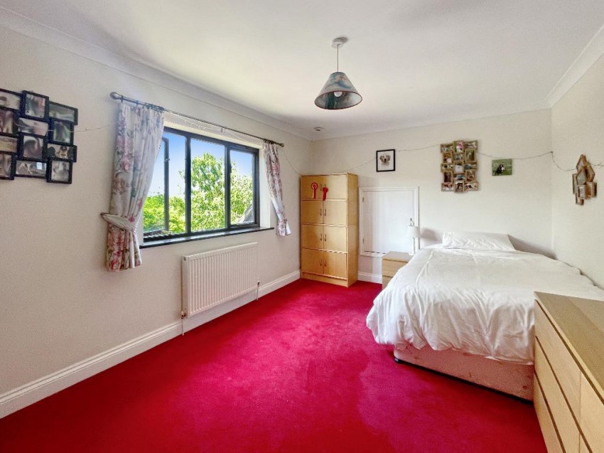 Images for Sanderstead, South Croydon
