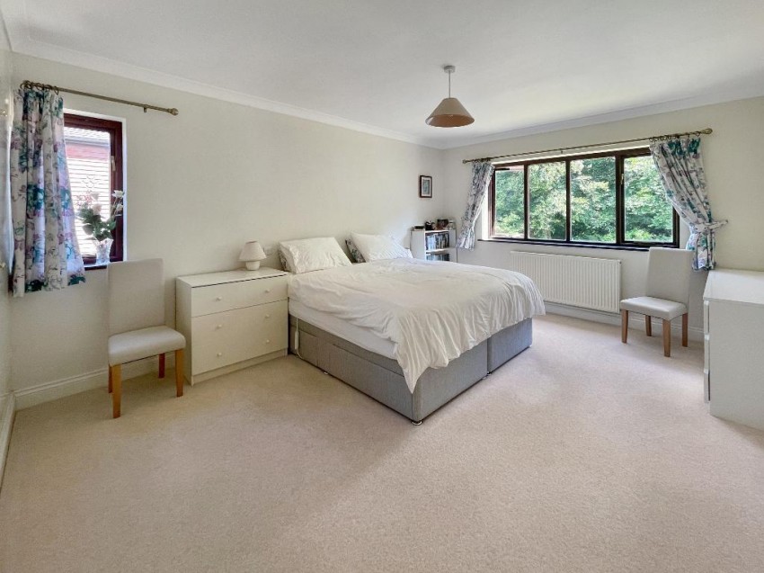 Images for Sanderstead, South Croydon