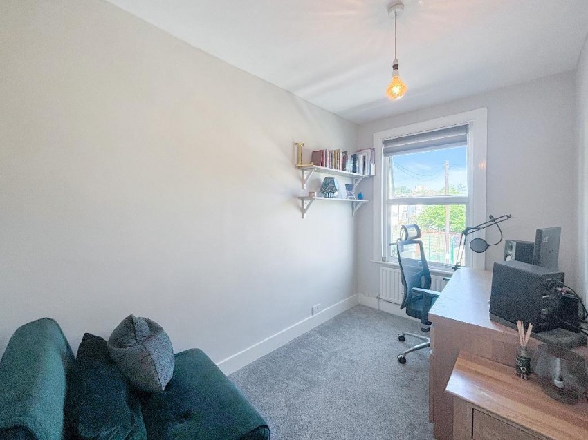 Images for Dering Road, Croydon