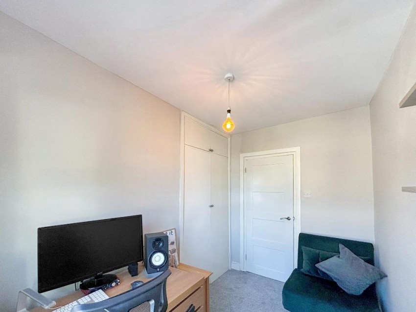 Images for Dering Road, Croydon