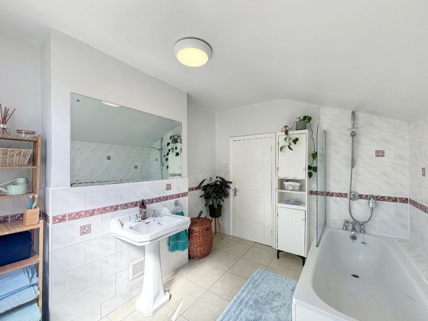 Images for Dering Road, Croydon