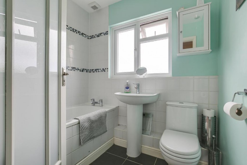Images for Shelton Avenue, Warlingham