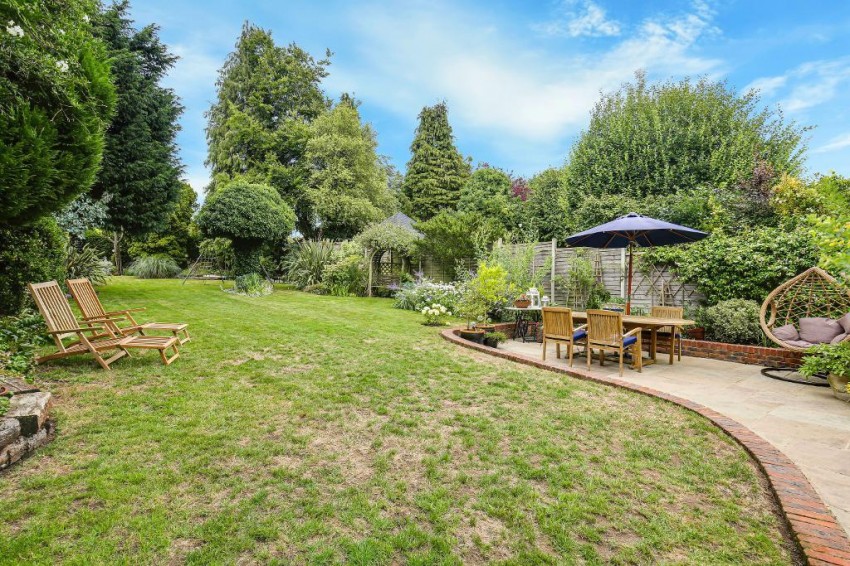Images for Briton Hill Road, Sanderstead