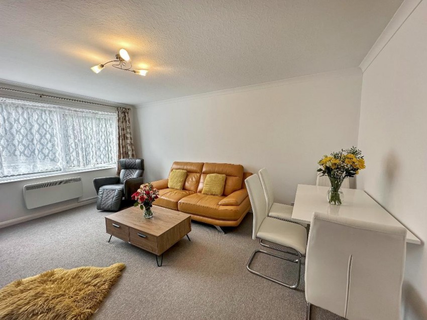 Images for Hawkhirst Way, Kenley