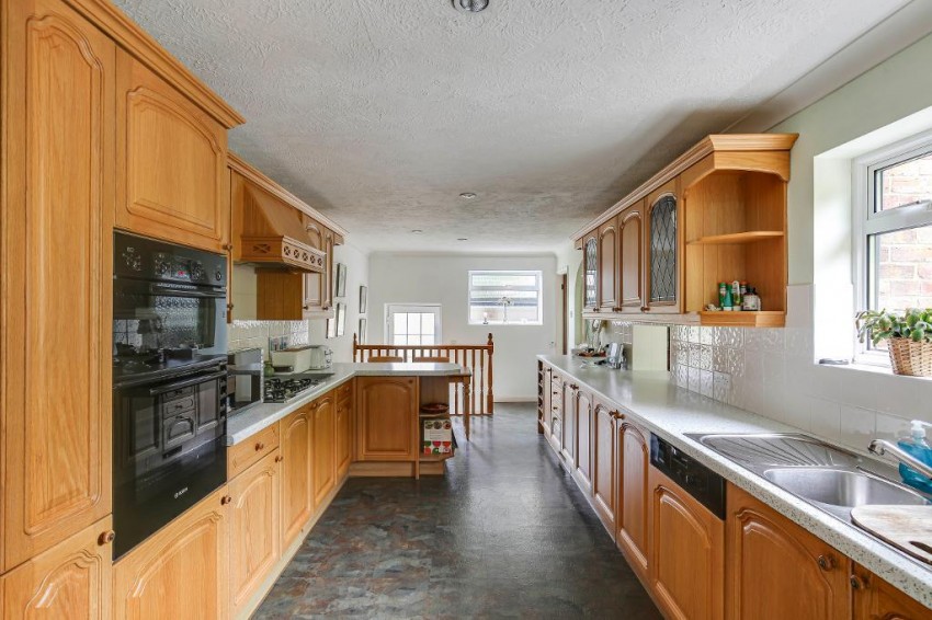 Images for Court Farm Road, Warlingham