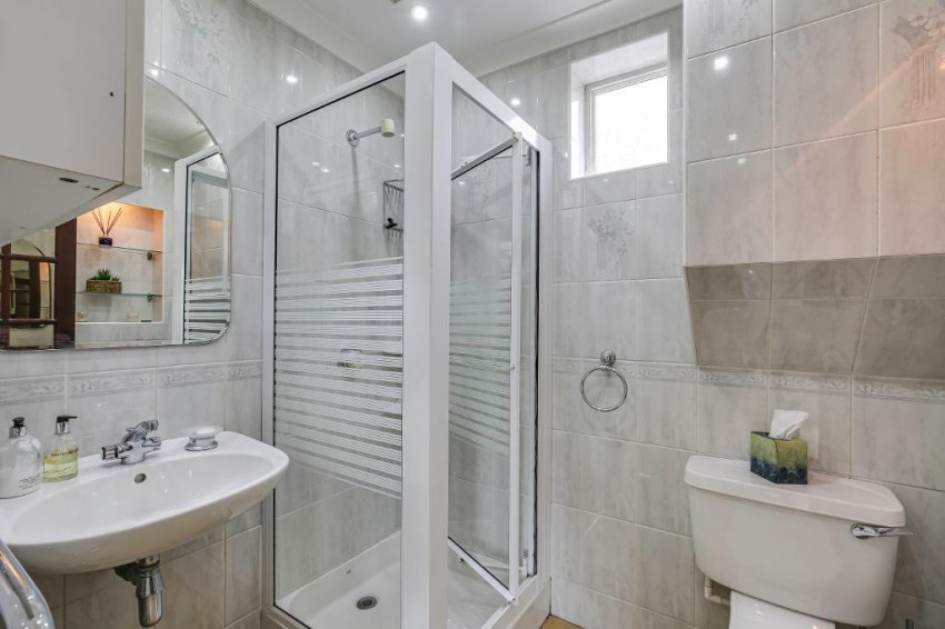 Images for Court Farm Road, Warlingham