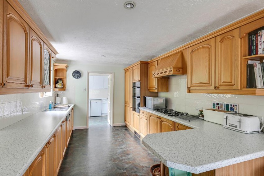 Images for Court Farm Road, Warlingham