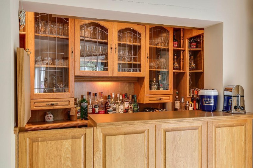 Images for Court Farm Road, Warlingham