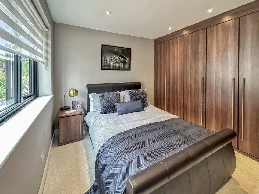 Images for Blenheim Gardens, Sanderstead