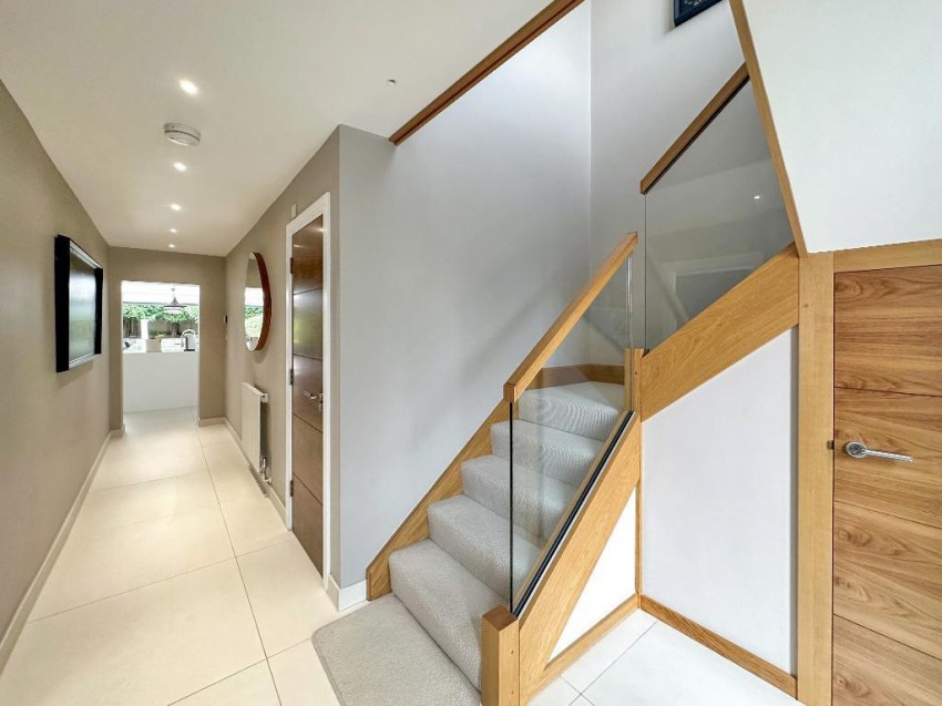 Images for Blenheim Gardens, Sanderstead