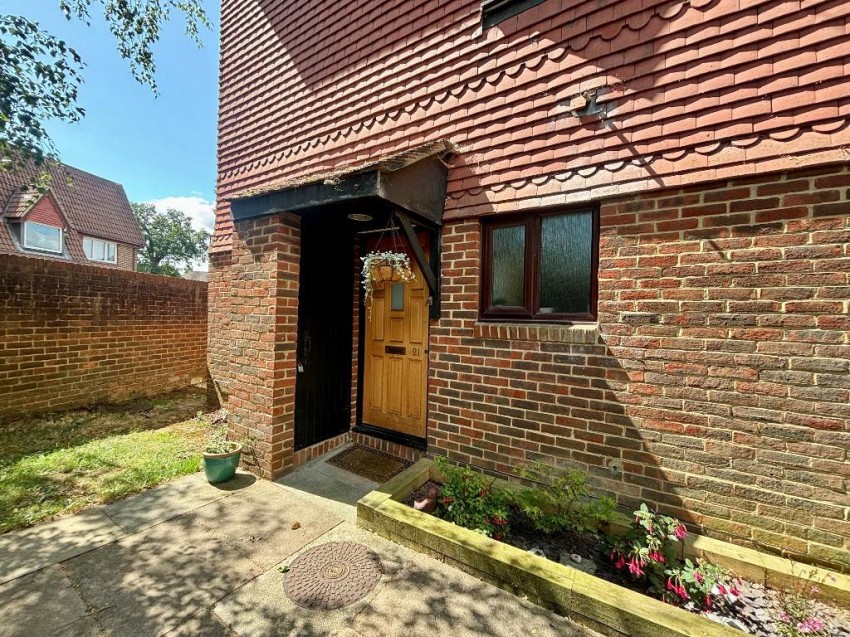Images for Marigold Way, Croydon